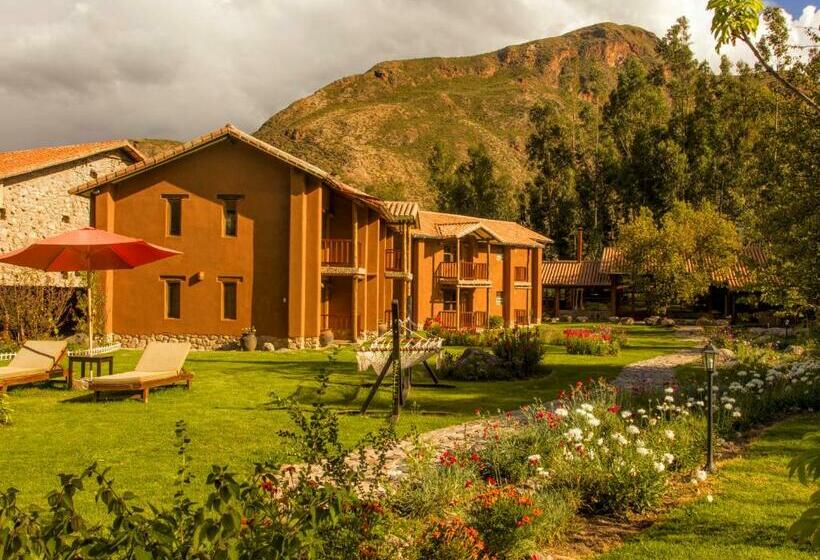 اتاق خانوادگی, Lizzy Wasi Urubamba