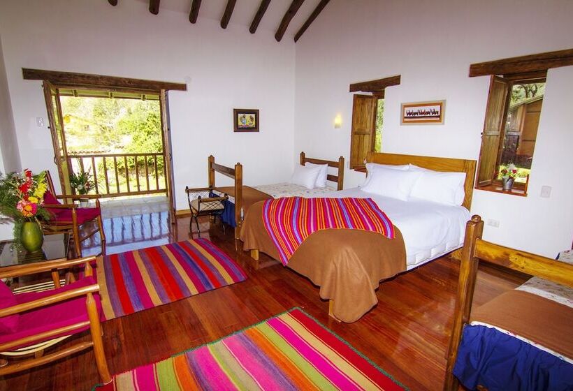 اتاق خانوادگی, Lizzy Wasi Urubamba