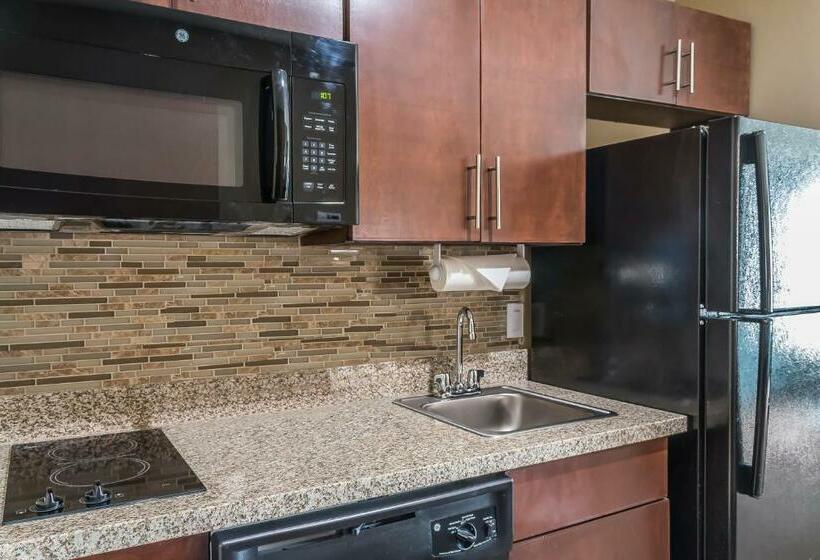 جناح سرير كينج, Mainstay Suites Edinburg