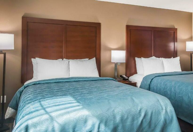 جناح, Mainstay Suites Edinburg