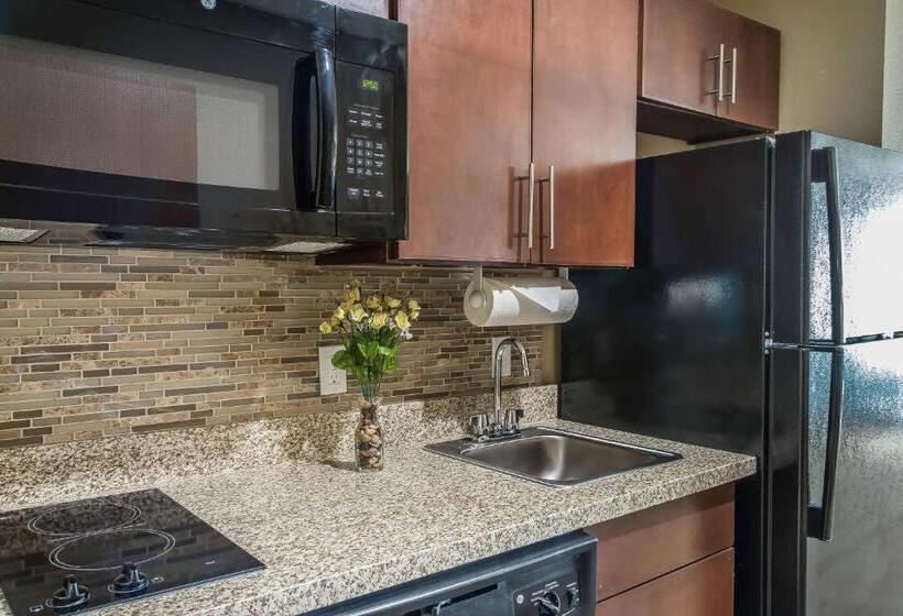 Люкс, Mainstay Suites Edinburg