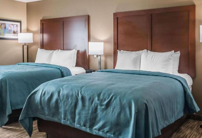 جناح, Mainstay Suites Edinburg