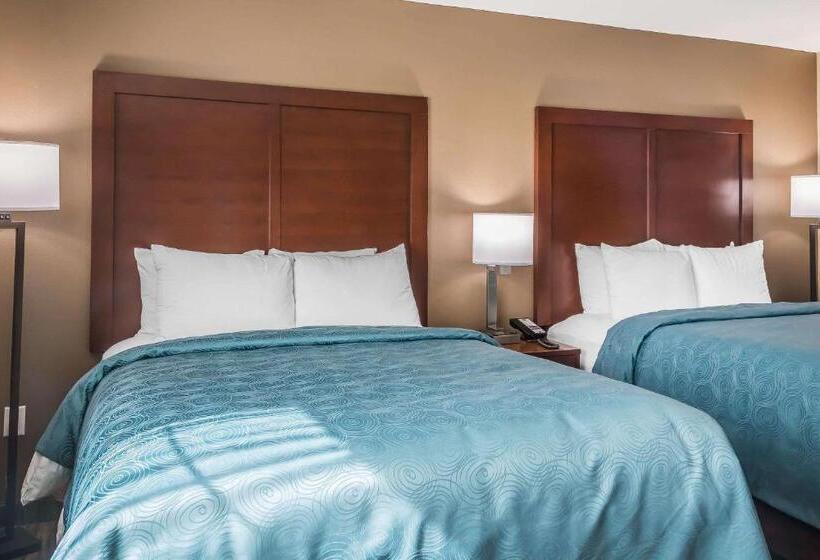 جناح, Mainstay Suites Edinburg