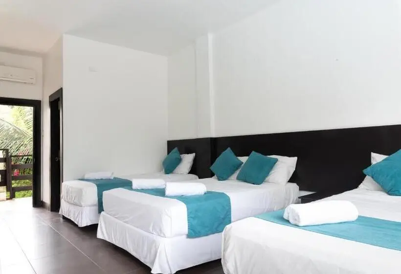 Standard Kolmen Hengen Huone, Ocean Blue