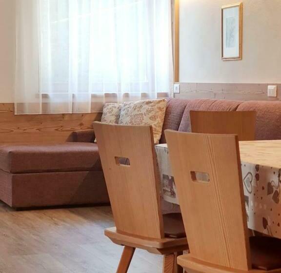 Апартаменты 2 Спальни, Residence Majarai