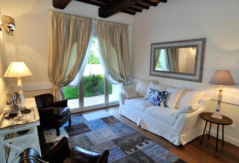 سوییت با چشم‌انداز باغ, San Giovanni Relais