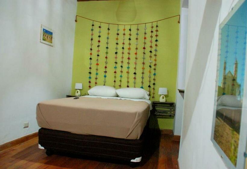 غرفة قياسية فردية, Viavia Cafe Ayacucho