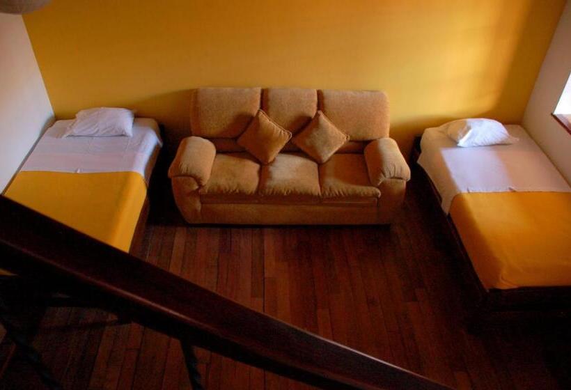 جناح عائلي, Viavia Cafe Ayacucho