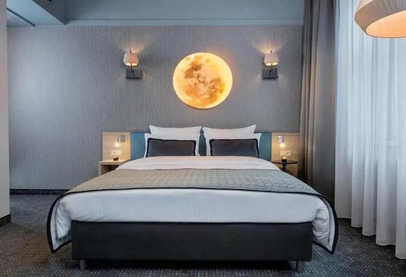 اتاق لوکس سه تخته, Leonardo Boutique Hotel Krakow Old Town