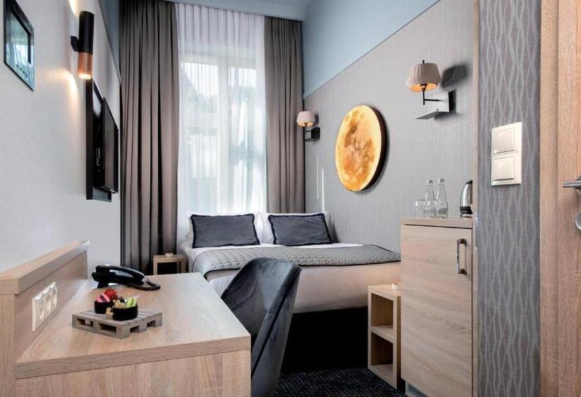 اتاق استاندارد یک نفره, Leonardo Boutique Hotel Krakow Old Town