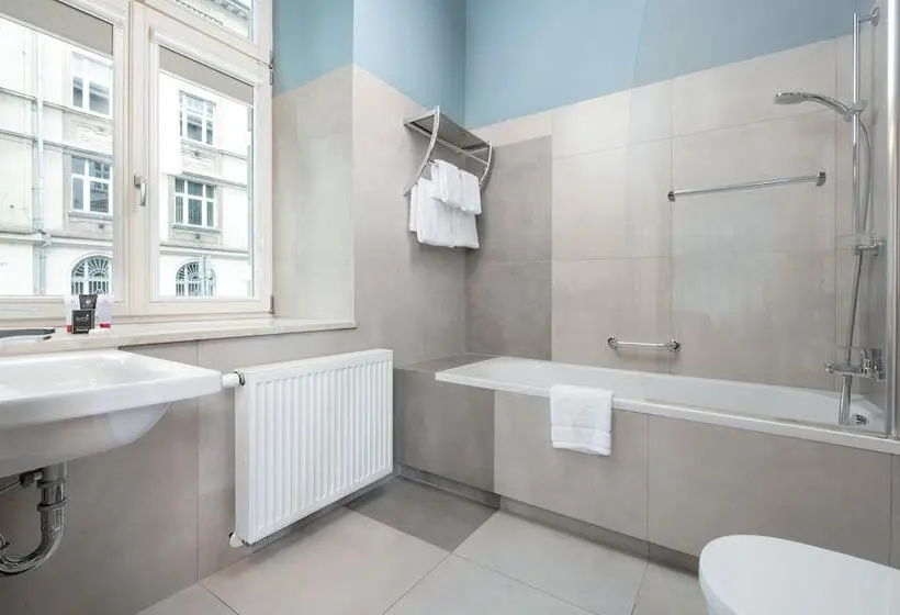 اتاق لوکس, Leonardo Boutique Hotel Krakow Old Town