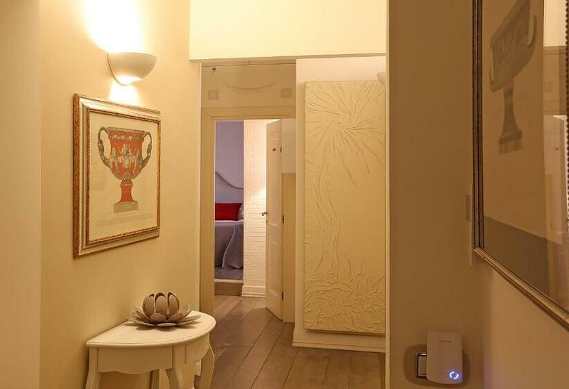 חדר סטנדרט, Piazzetta De' Monti Suites