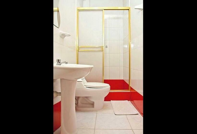 스탠다드 트리플 룸, Le Prince Tacna