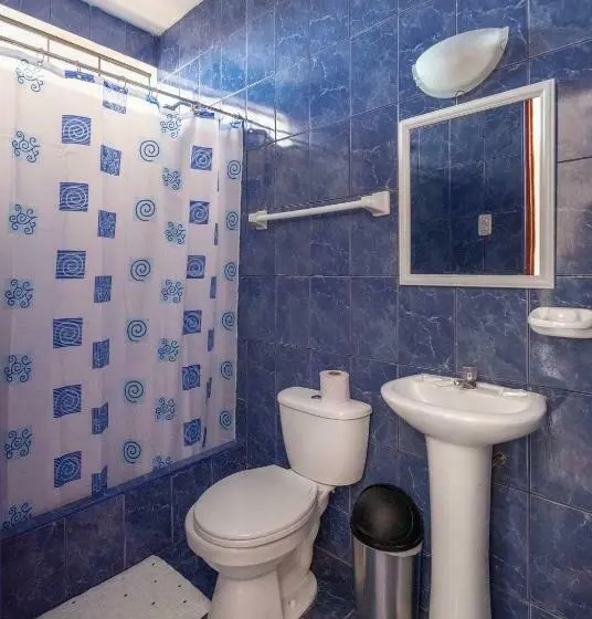 スタンダードルーム, Residencial Los Frayles