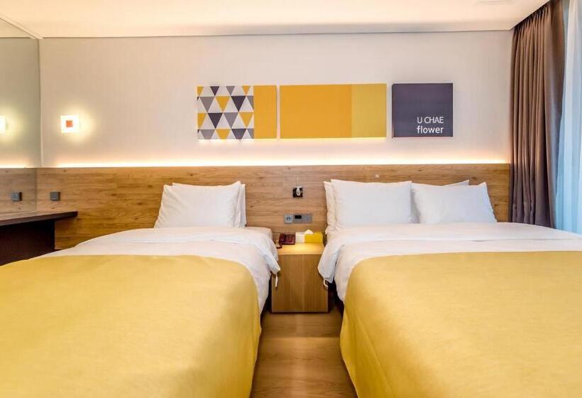 Номер Deluxe Вид на Горы, Co Op City Hotel Seongsan
