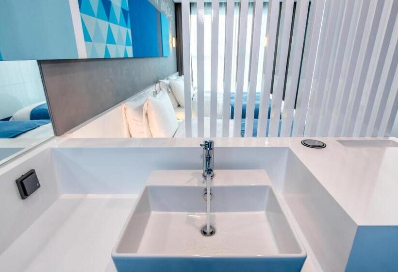 디럭스 룸 바다 전망, Co Op City Hotel Seongsan