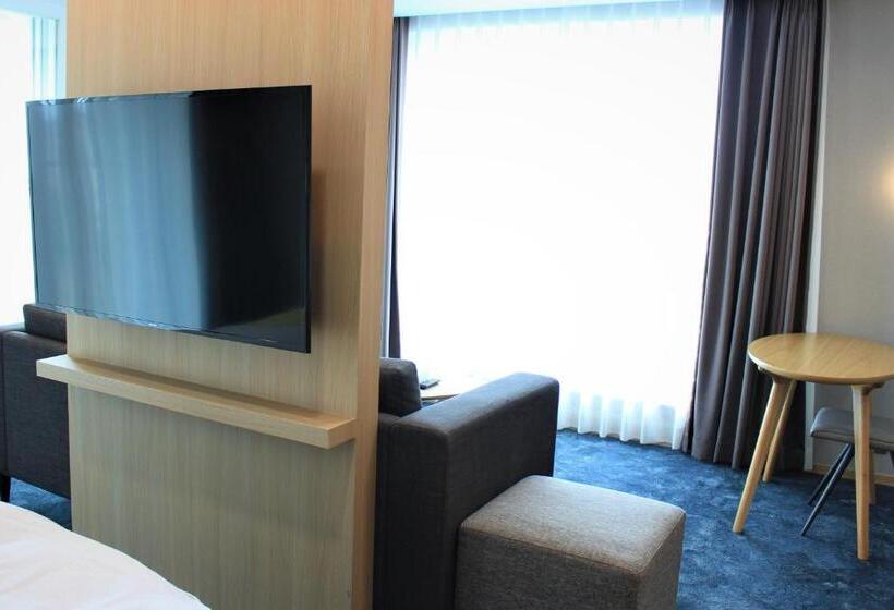 Люкс Кровать Кинг, Co Op City Hotel Seongsan