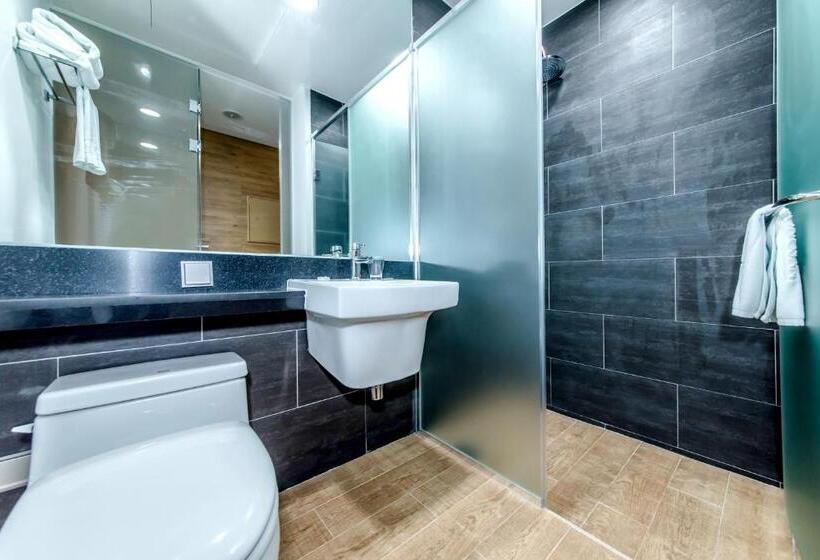 Номер Стандарт, Co Op City Hotel Seongsan