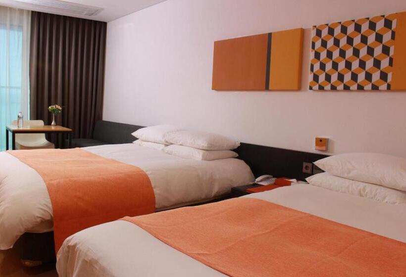 オーシャンビューファミリールーム, Co Op City Hotel Seongsan