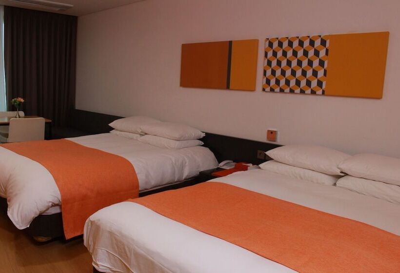 オーシャンビューファミリールーム, Co Op City Hotel Seongsan