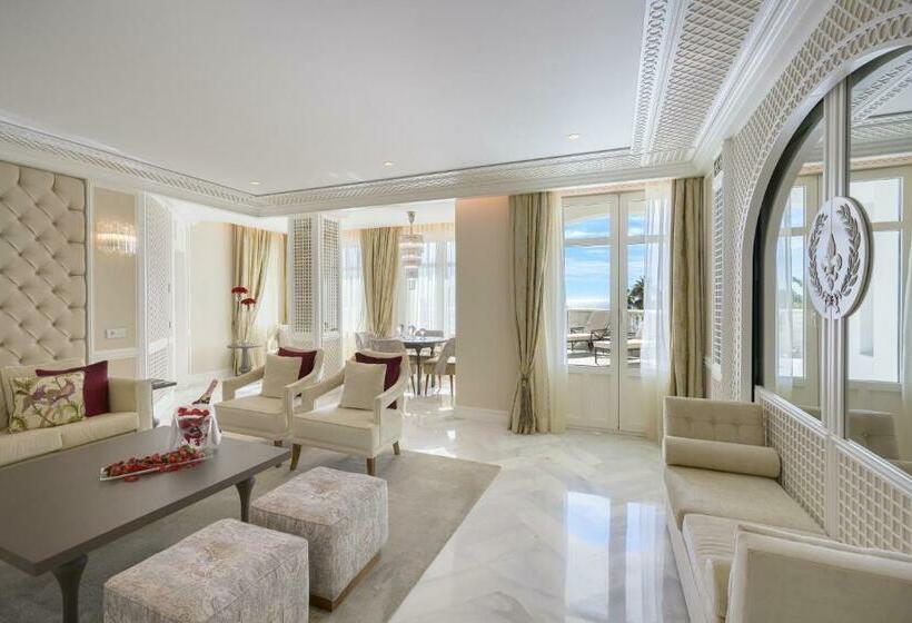 سوئیت رویال, Gran Hotel Miramar Gl