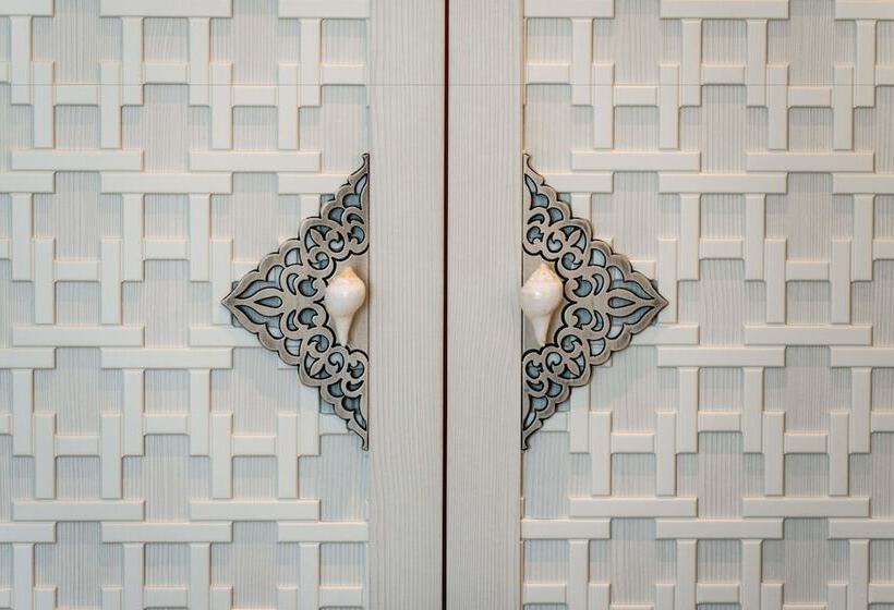 اتاق لوکس سه تخته, Gran Hotel Miramar Gl