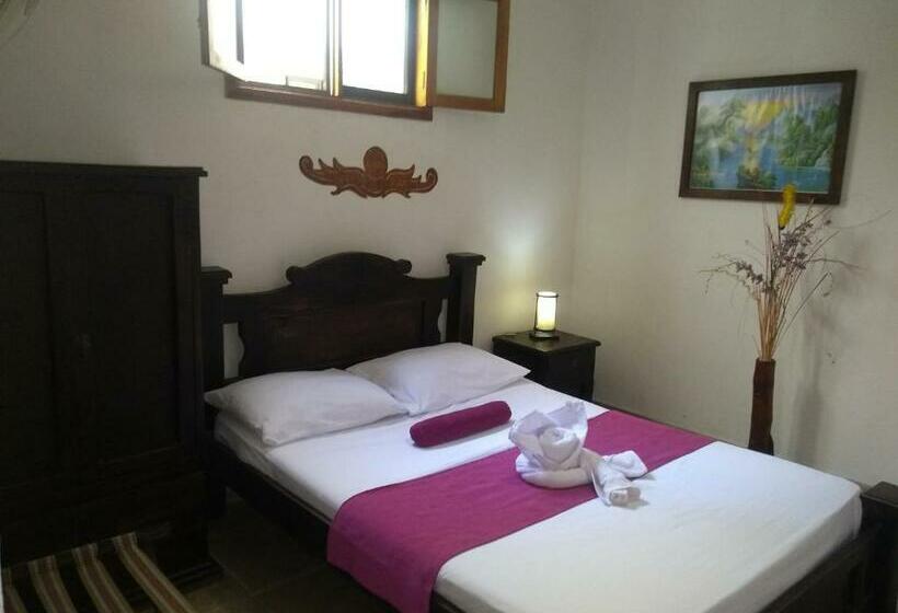 חדר סטנדרט, Agualuna