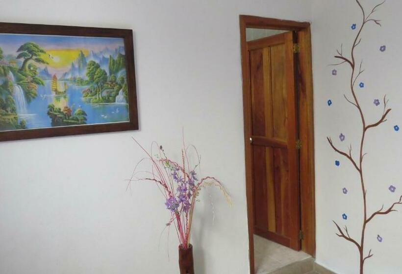 חדר סטנדרט, Agualuna