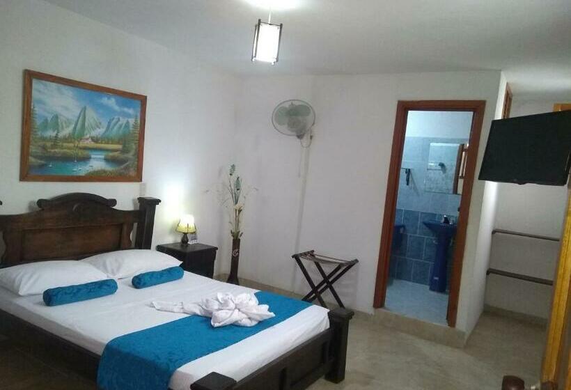 חדר סטנדרט, Agualuna