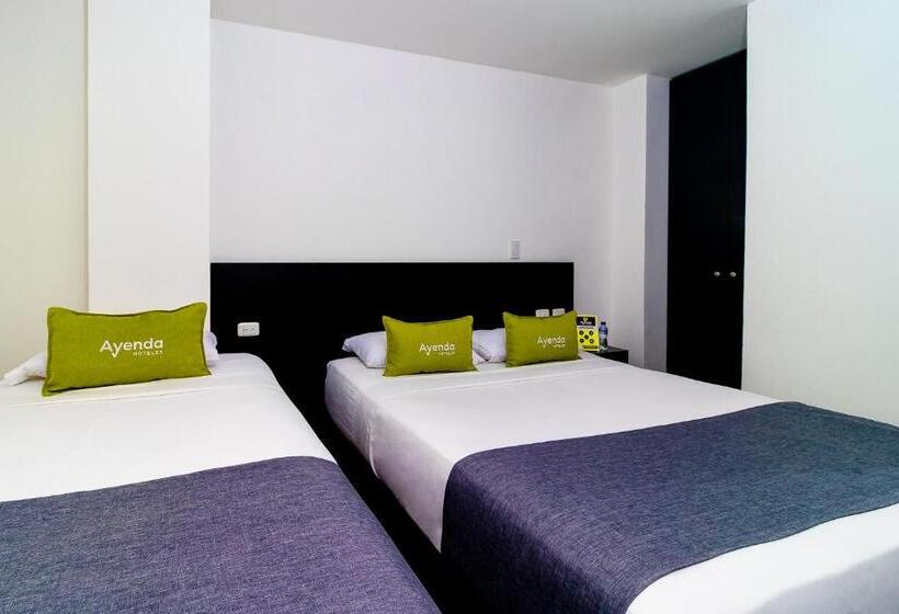 اتاق سوپریور سه تخته, Ayenda 1063 Golden