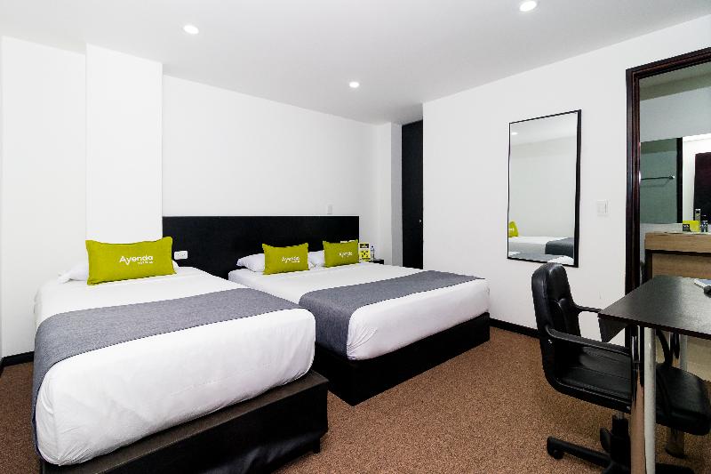 اتاق استاندارد سه نفره, Ayenda 1063 Golden