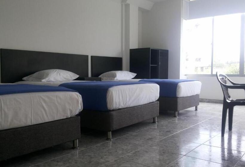 اتاق خانوادگی, Bucare