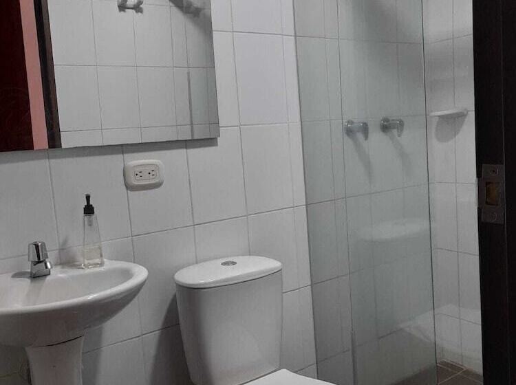 اتاق خانوادگی, Casabella