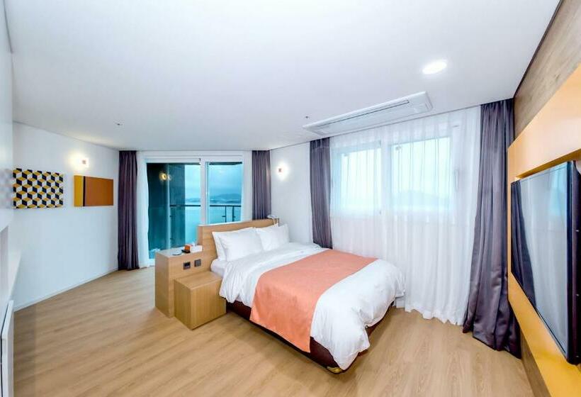 바다전망 이그제큐티브 룸, Co Op City Hotel Seongsan