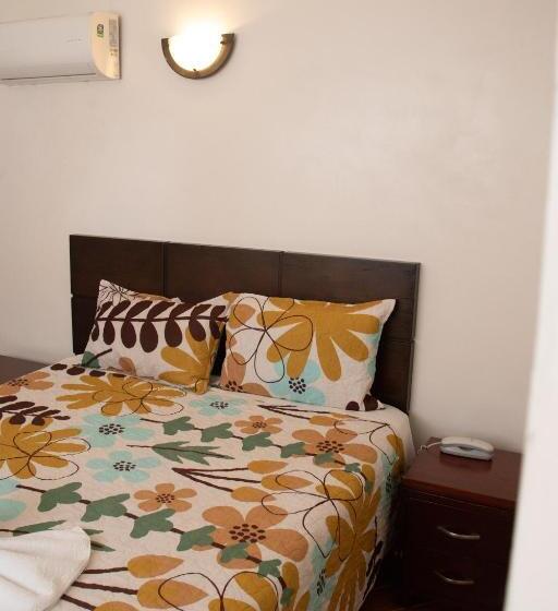 标准间, El Castillo Chinauta