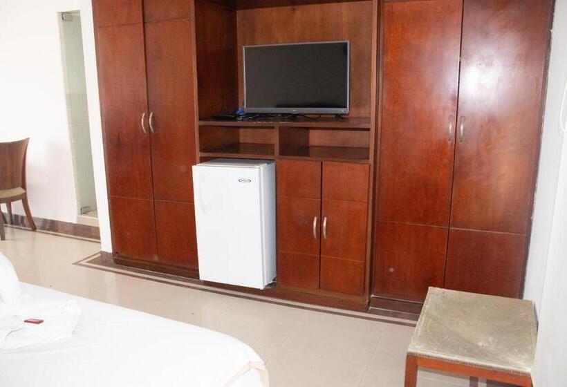 豪华工作室, El Castillo Chinauta