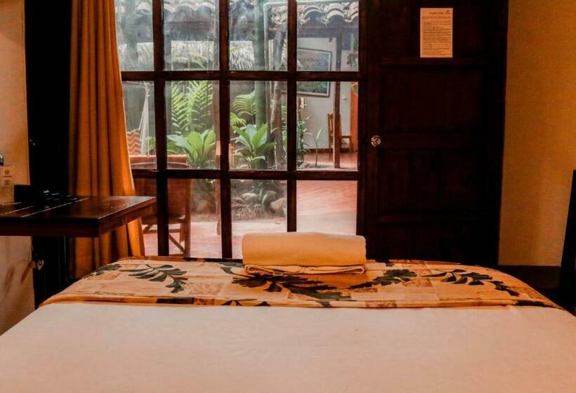 اتاق استاندارد, La Patarashca