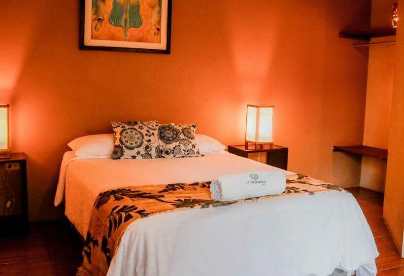 اتاق استاندارد یک نفره, La Patarashca