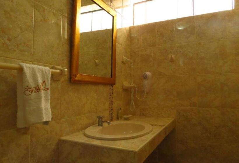 اتاق سوپریور, Las Flores