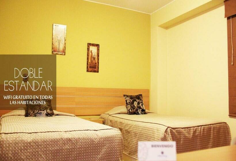 חדר סטנדרט, Mochiks