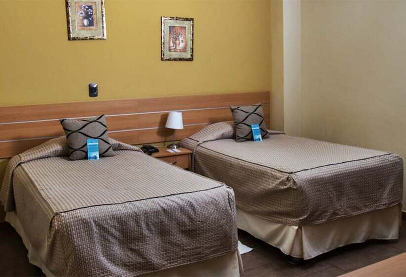 חדר סטנדרט, Mochiks