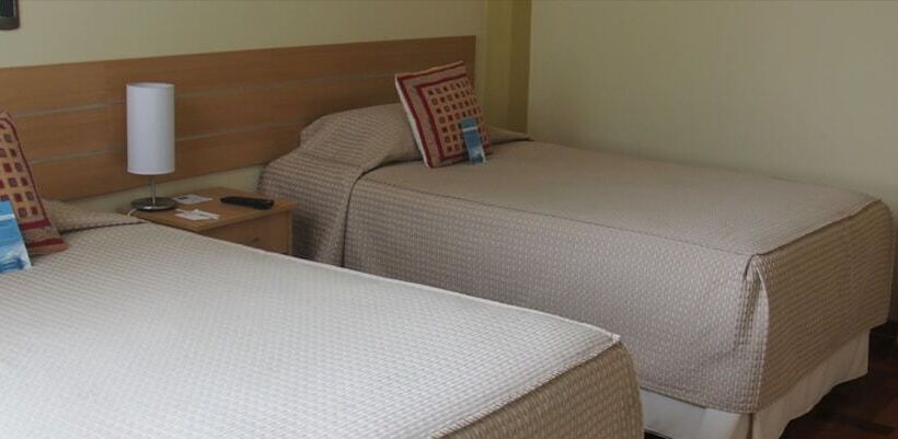 חדר סטנדרט, Mochiks