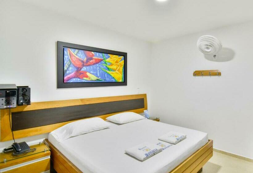 スタンダードルーム, Monarca