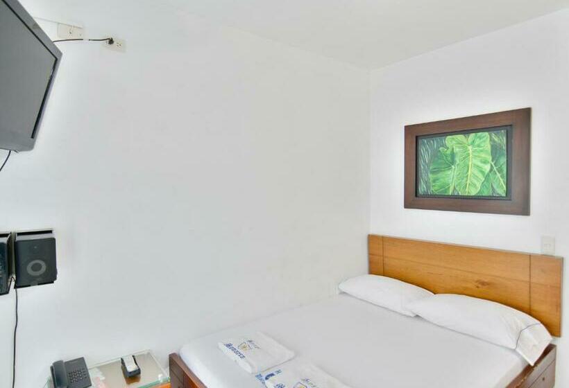 ベーシックルーム, Monarca