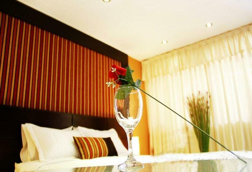 Habitación Superior, Monterrico Hotel Perú