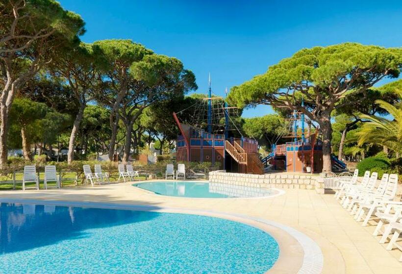 Апартаменты 2 Спальни, Pine Cliffs Village