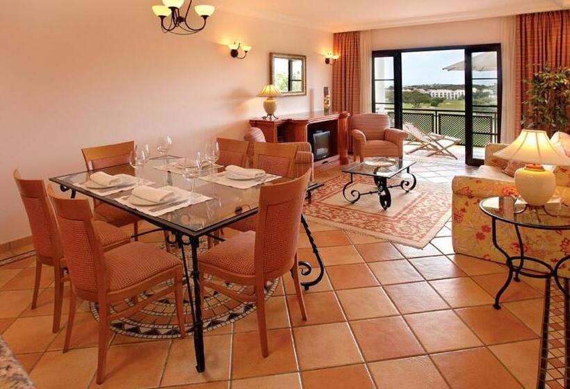 Люкс 2 Спальни, Pine Cliffs Village