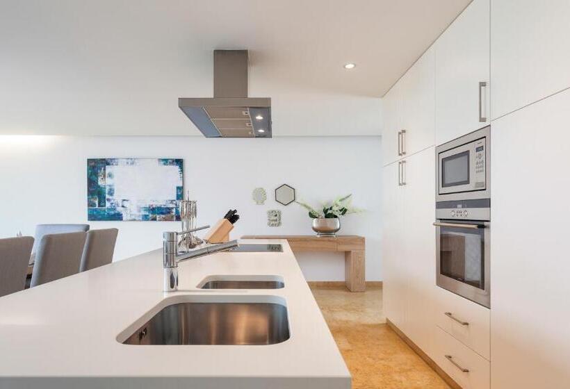 Дом 2 Спальни, Pine Cliffs Village