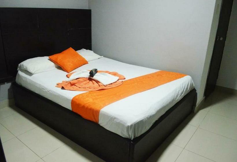 غرفة قياسية, San Marcos Barranquilla