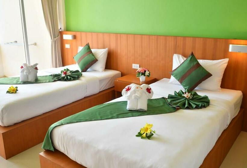 Номер Superior с Балконом, The Touch Green Naiyang Hotel & Fitness